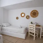 Hesperia By Estia Bed & Breakfast 4*